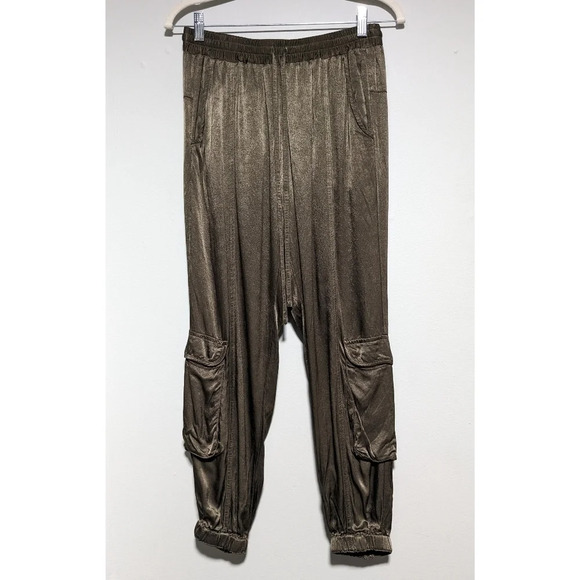 Johnny Was Cargo Jogger Pant - Picture 2 of 9